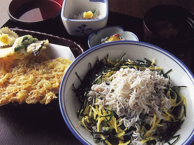 しらす丼