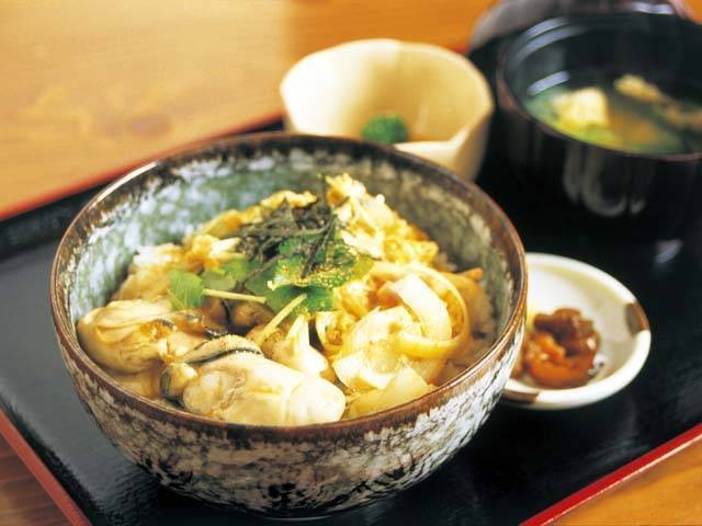 牡蠣丼