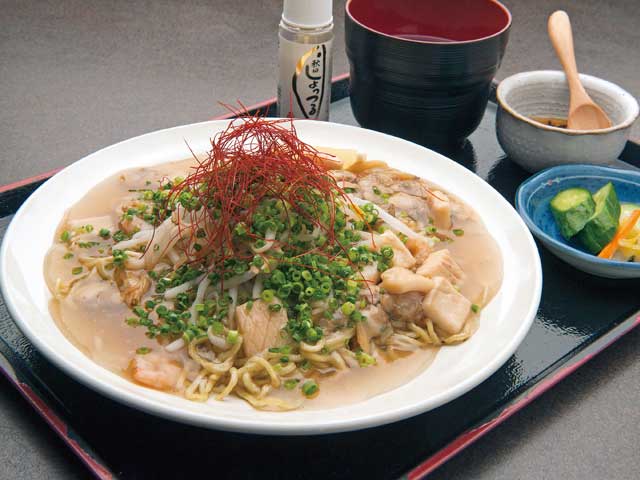 男鹿しょっつる焼きそば